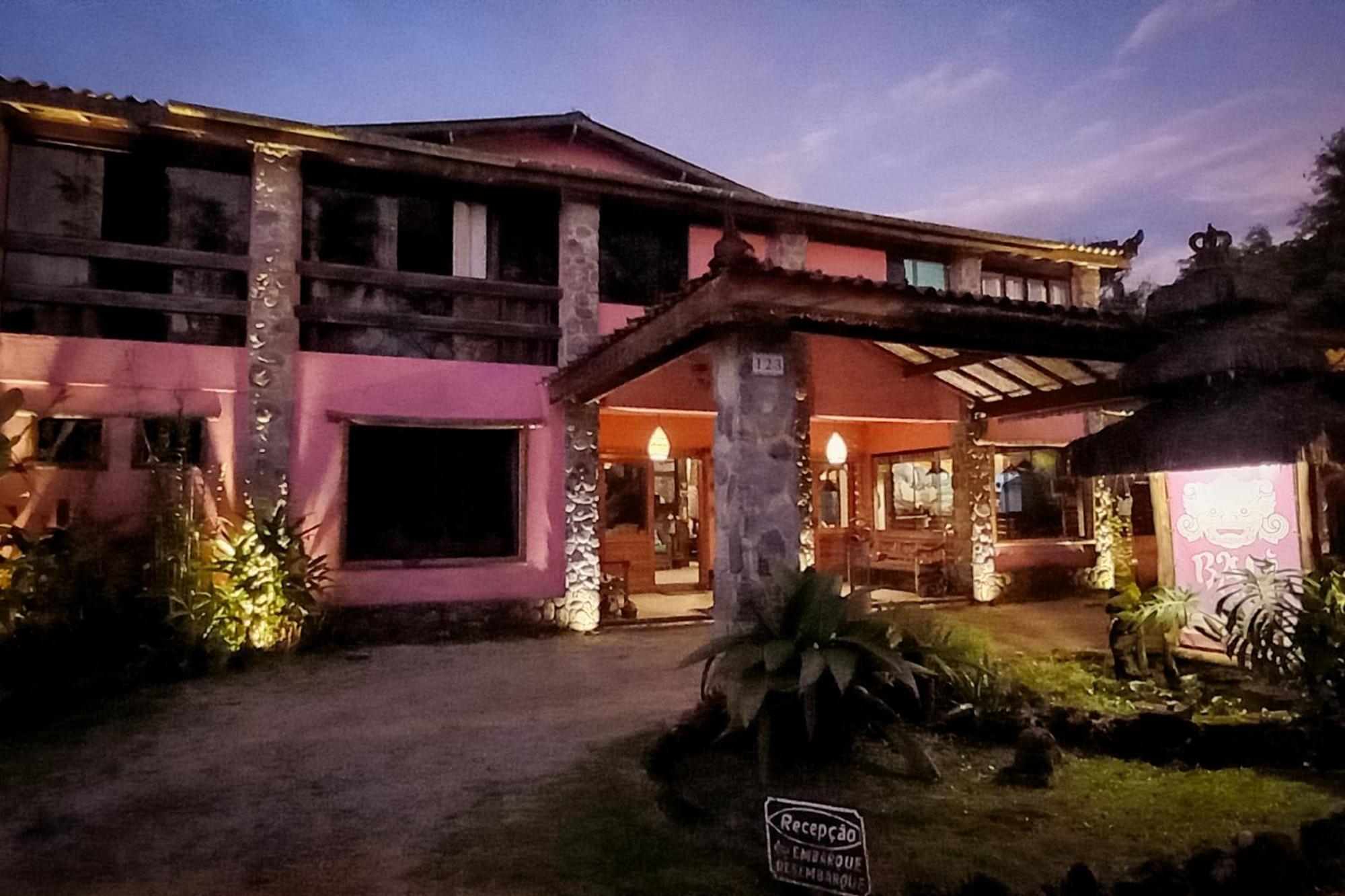 Velinn Bali Itamambuca Inn Ubatuba